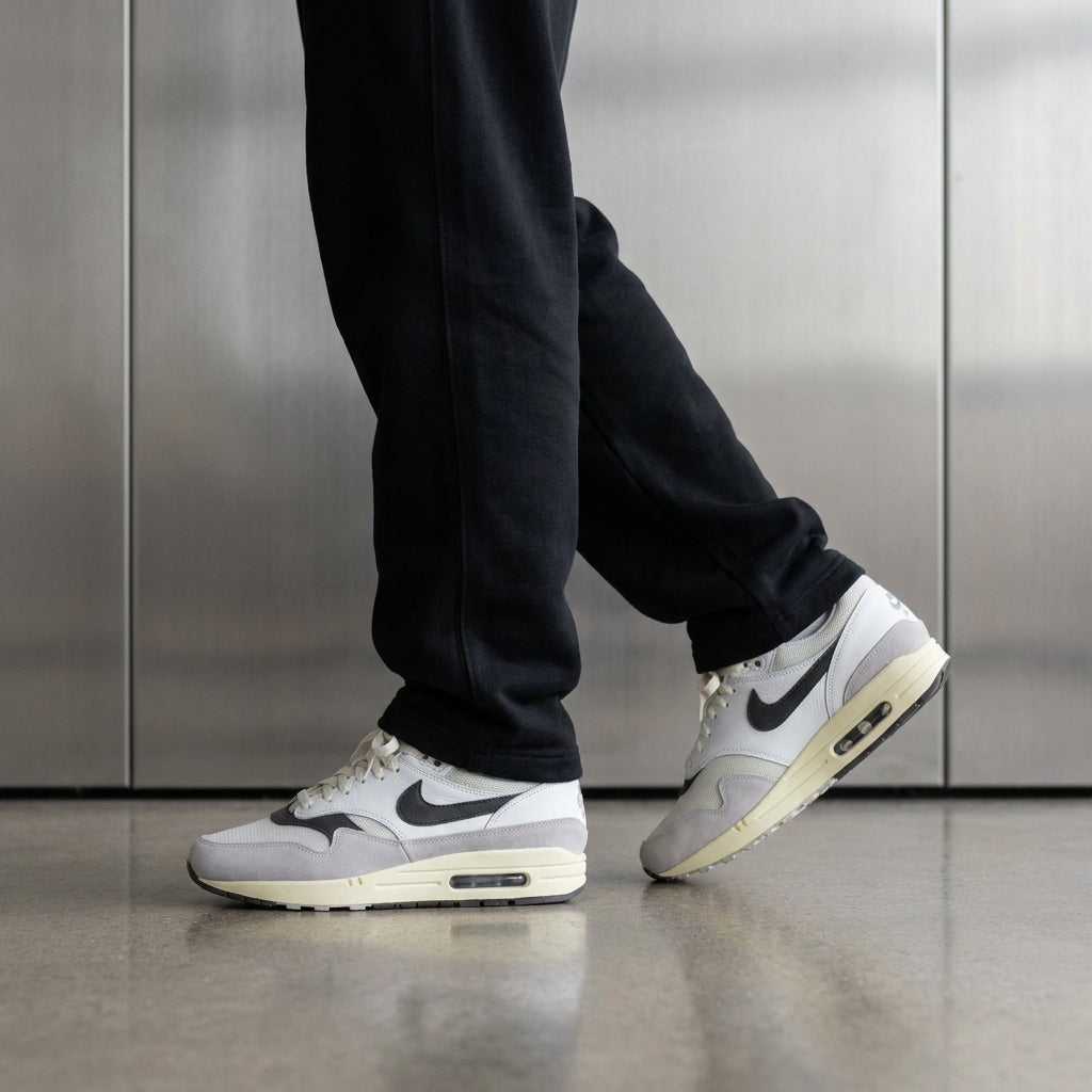 Nike Air Max 1 'Light Bone Iron Grey'