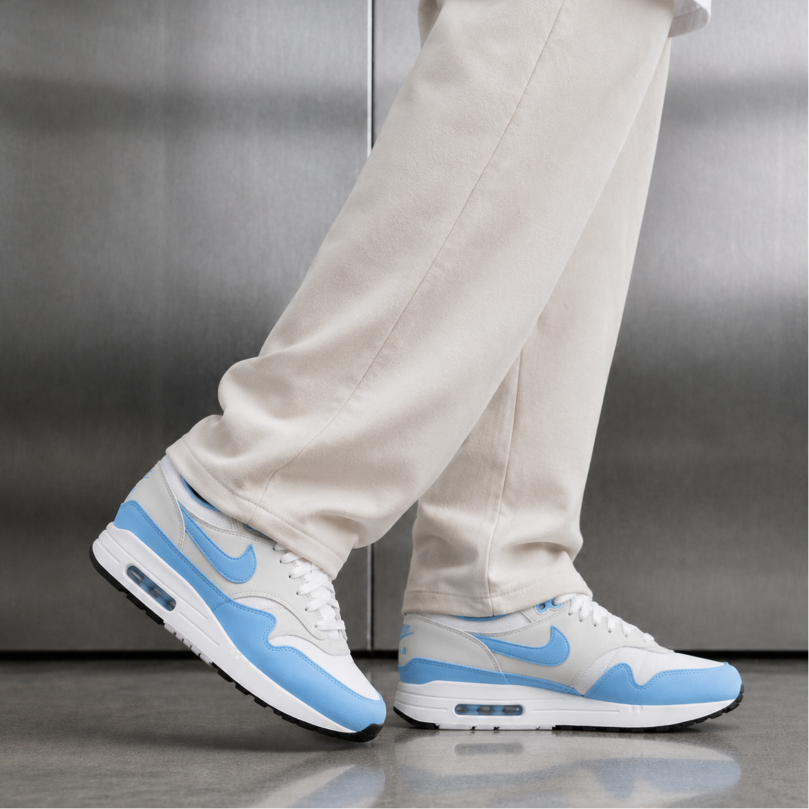 Nike Air Max 1 'University Blue'