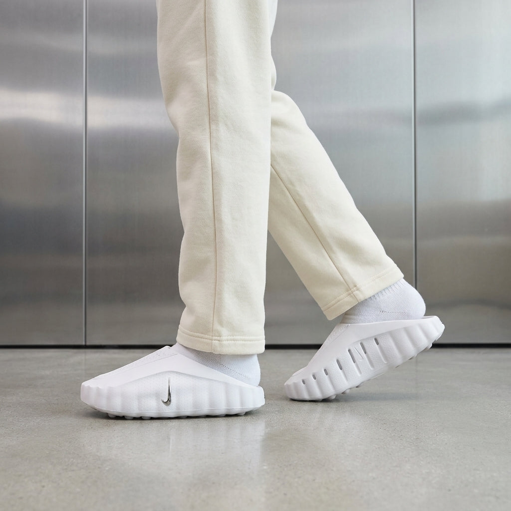 Nike Mind 001 Summit White Womens slides, image 2 of 4