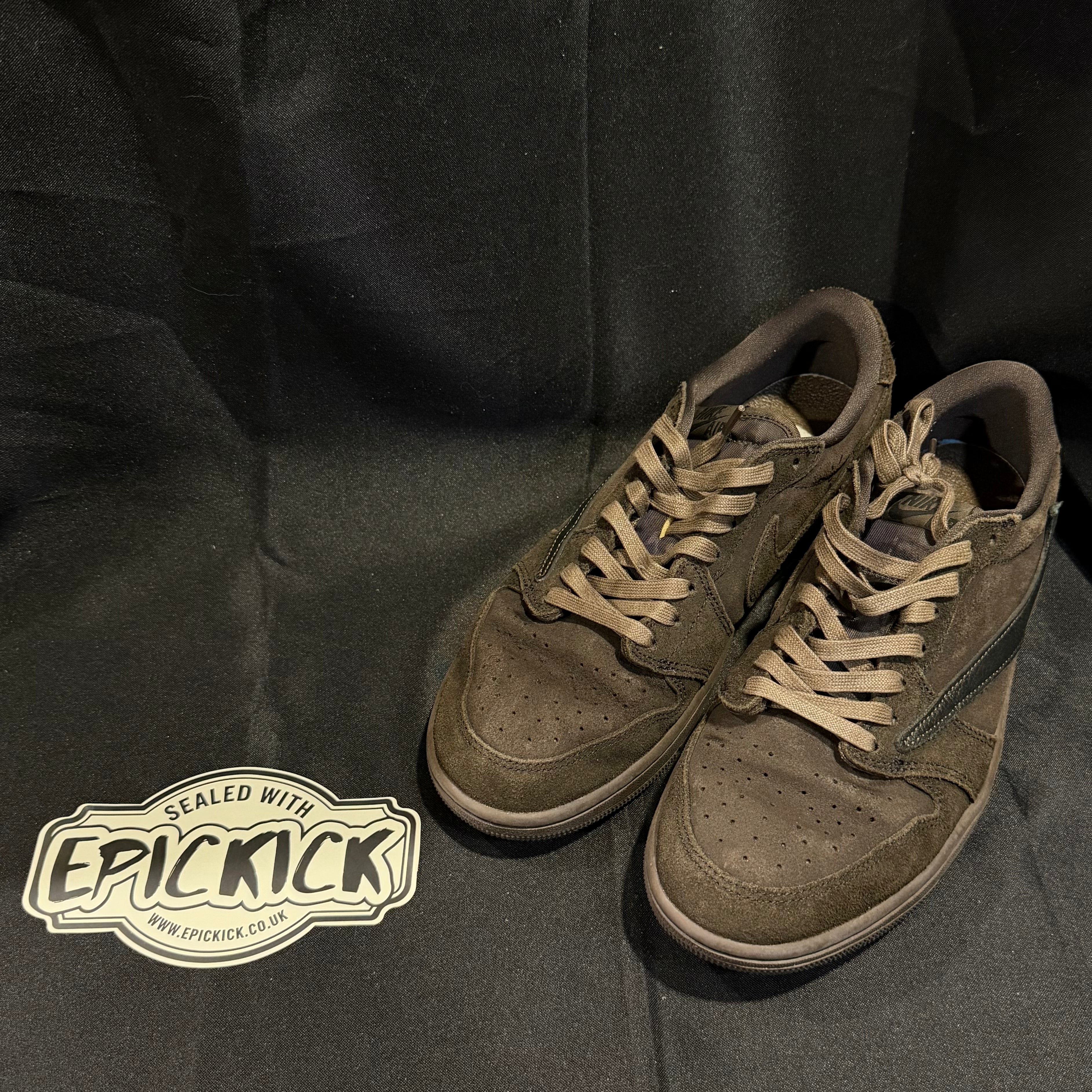 PRE-LOVED | Travis Scott x Air Jordan 1 Low OG SP 'Velvet Brown' – UK 8.5