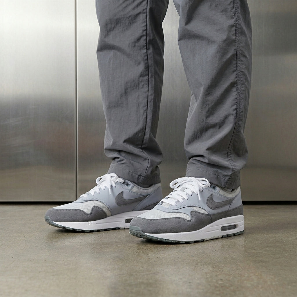 Nike Air Max 1 'Wolf Grey Photon Dust'