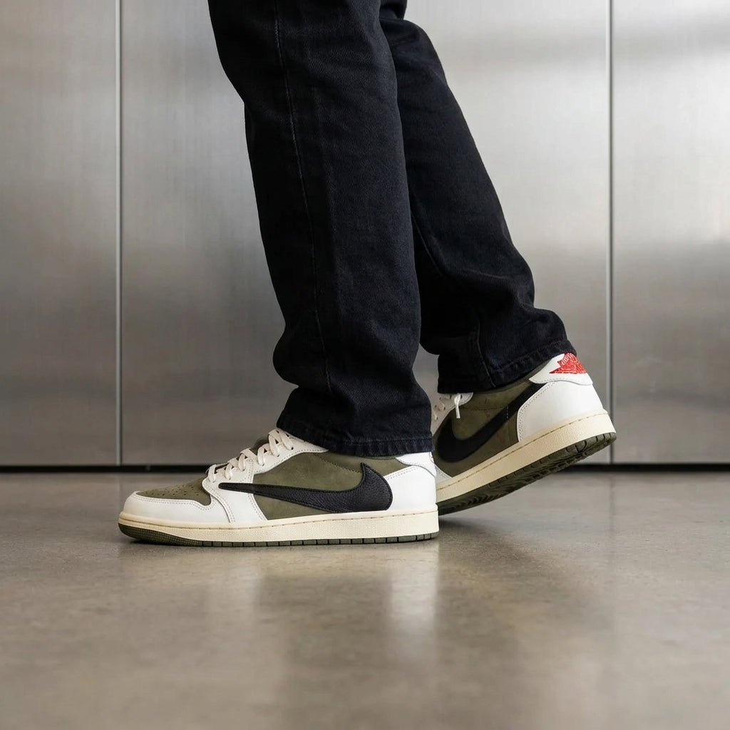 Travis Scott x Air Jordan 1 Low OG 'Medium Olive'