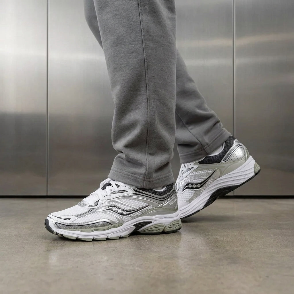 Saucony ProGrid Omni 9 'White Sage'