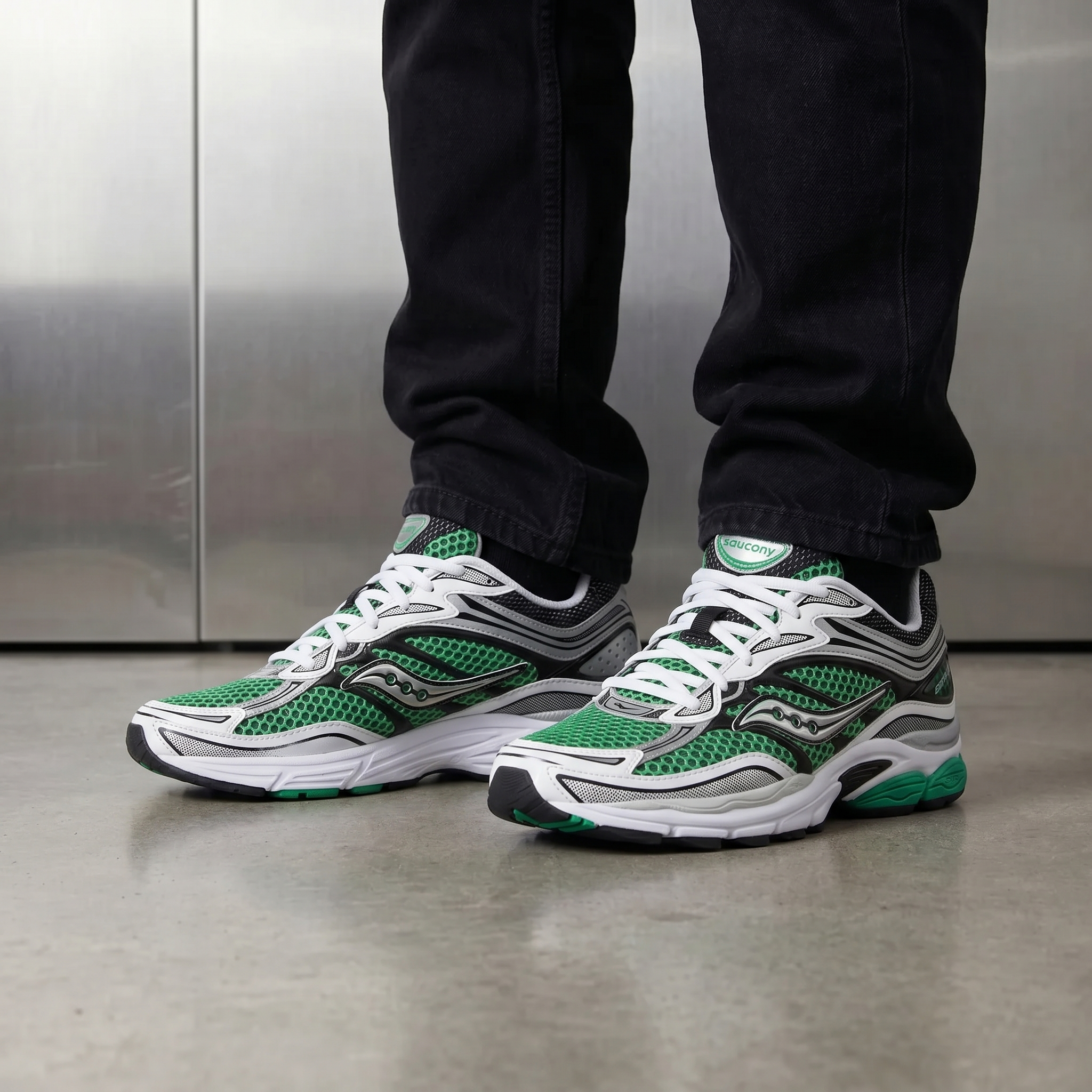 Saucony ProGrid Omni 9 OG 'Green Silver'
