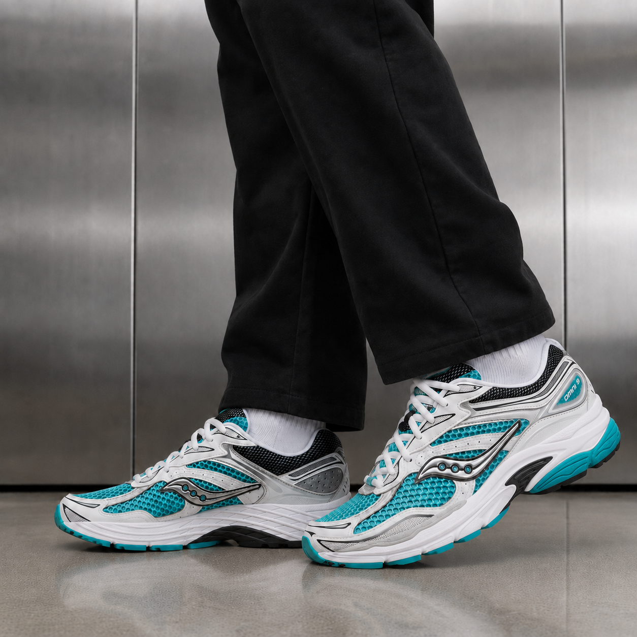 Saucony ProGrid Omni 9 'Tranqui'