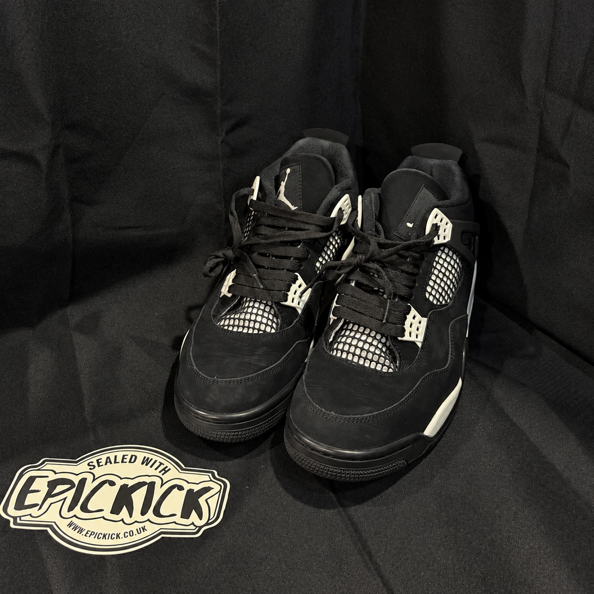 PRE-LOVED | Air Jordan 4 Retro 'White Thunder' – UK 9.5