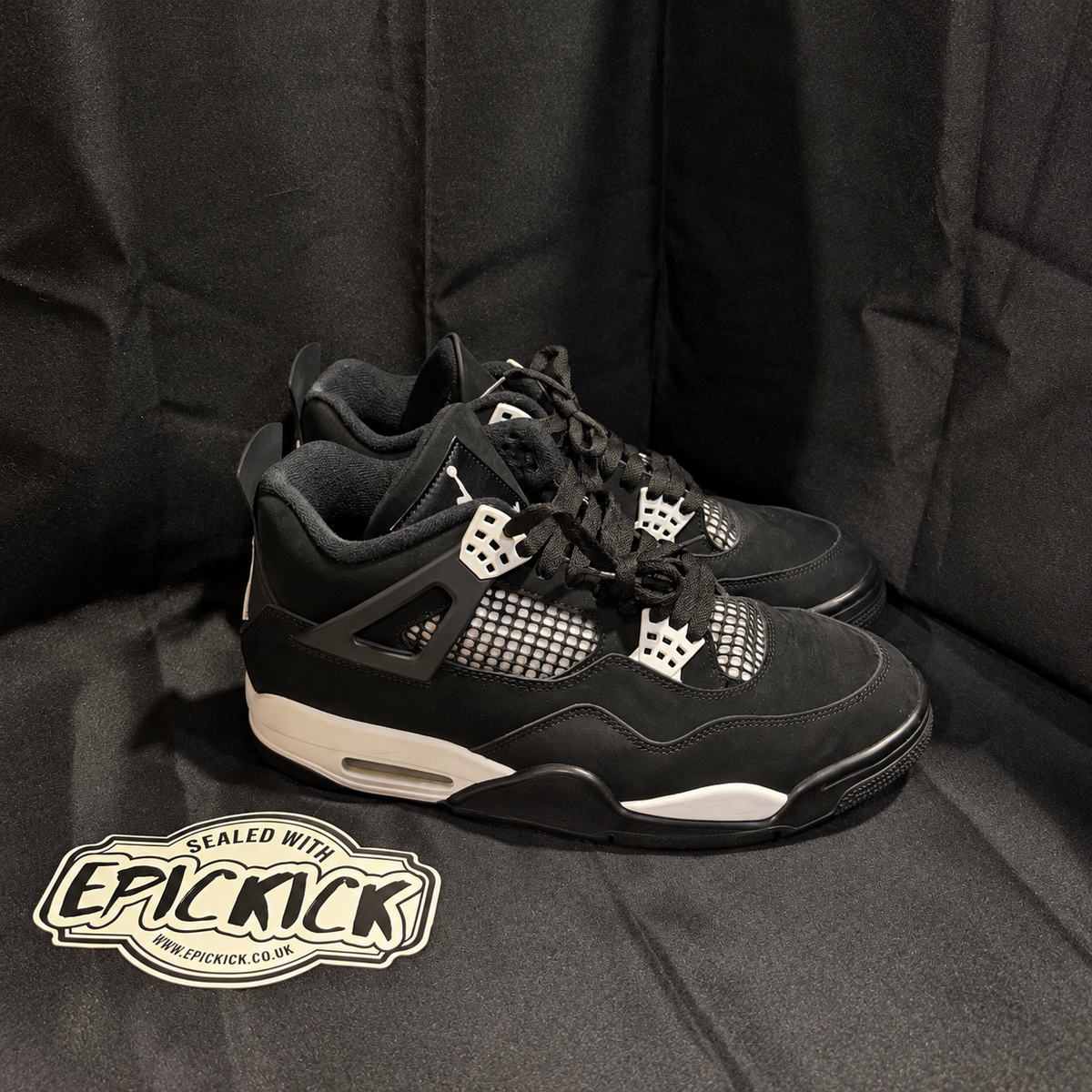 PRE-LOVED | Air Jordan 4 Retro 'White Thunder' – UK 9.5